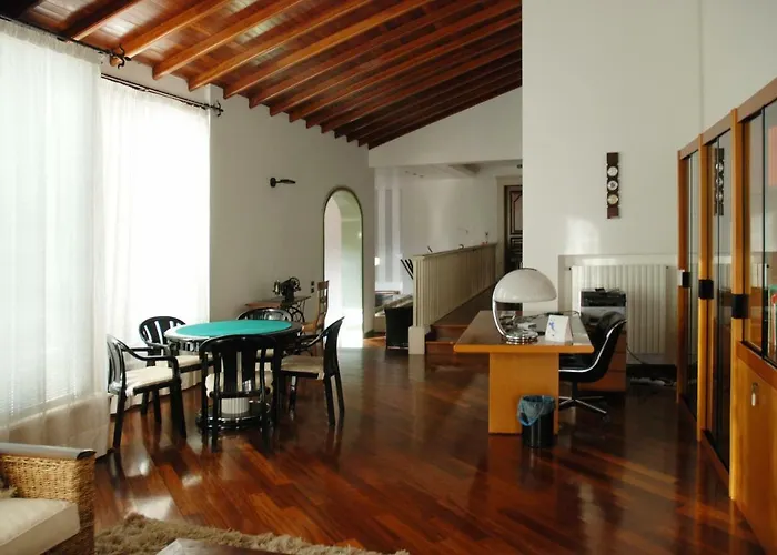 Sara Villa Ispica