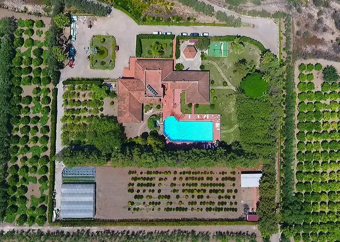 Sara Villa